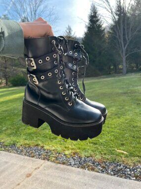 TALV Gothic Punk Boots